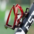Koszyk rowerowy do roweru na bidon niebiesko - fioletowy uchwyt na bidon
