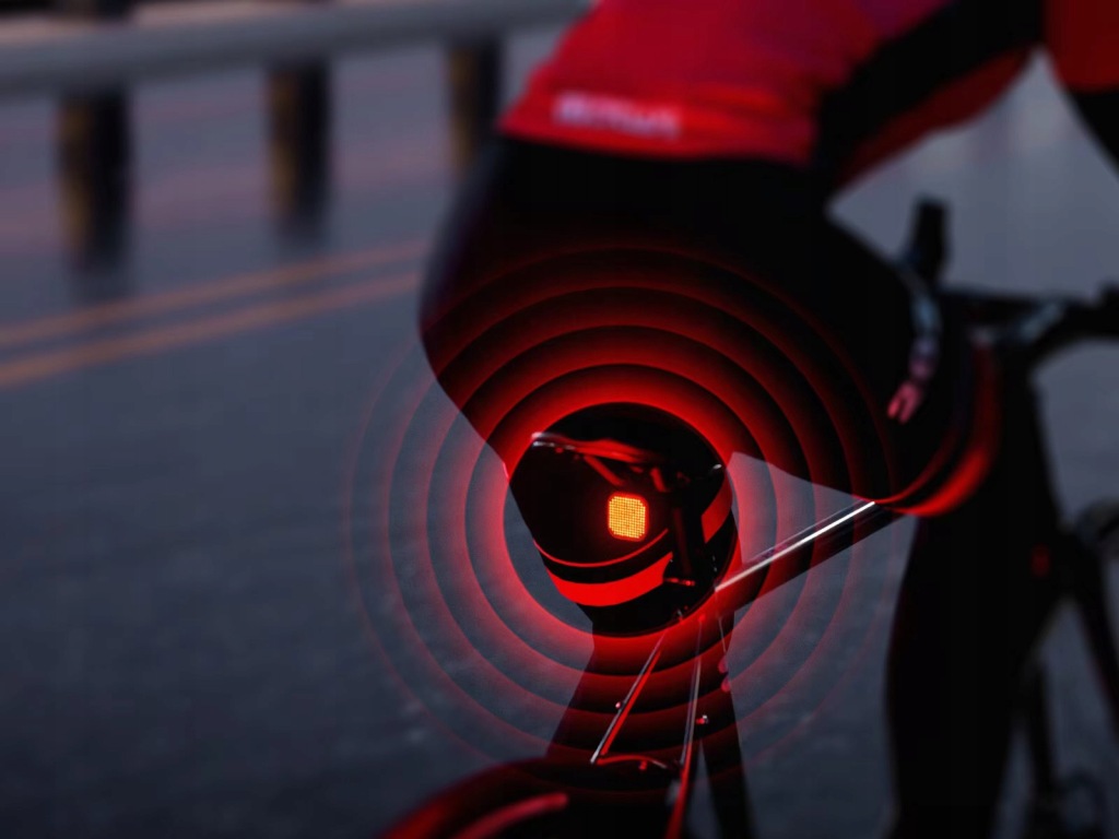 Lampka CYCLAMI CY180-R